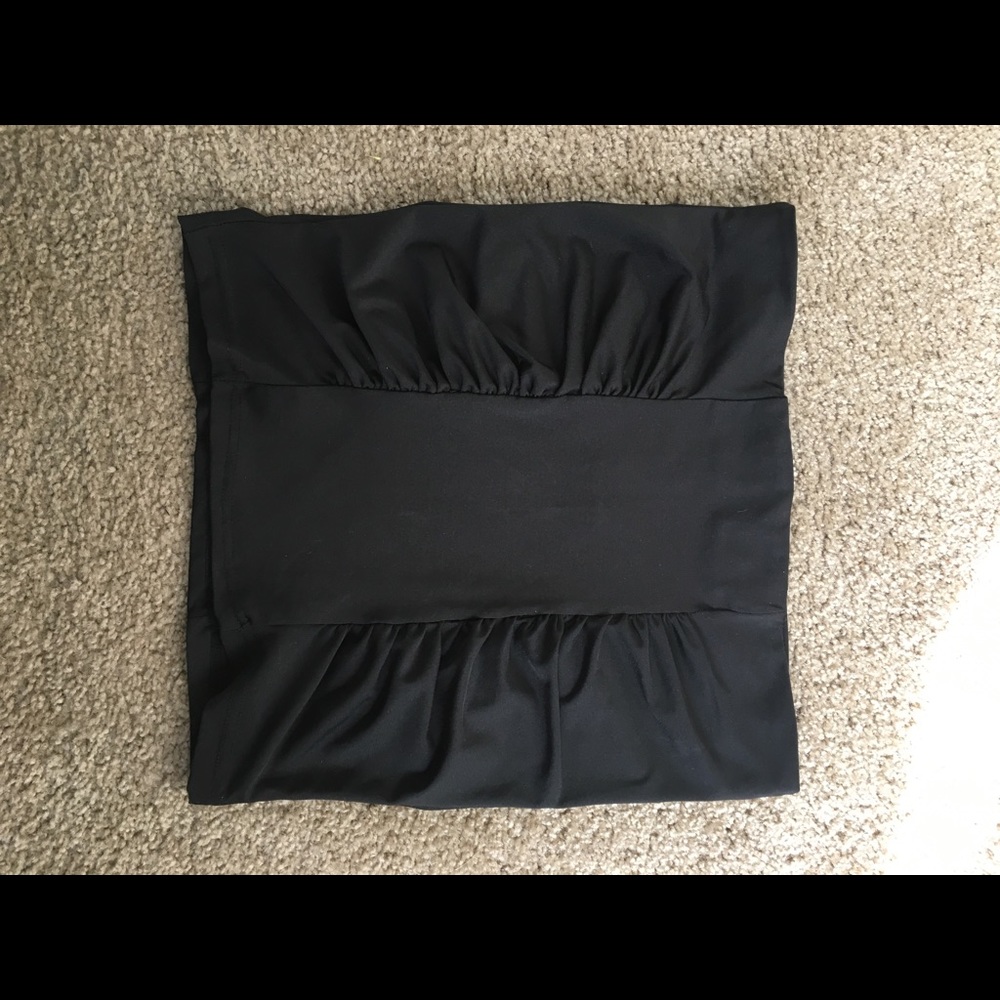 Bodycon mini skirt